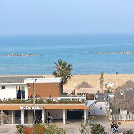 Regina Elena Al Mare Pescara Exterior foto